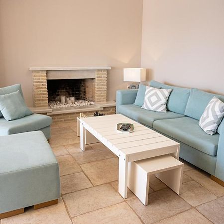 Kalavria Luxury Suites, Afroditi Suite With Magnificent Sea View And Private Swimming Pool. Poros Town Exteriör bild